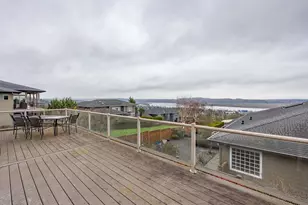 578 W Dogwood St, Washougal, WA 98671 - Photo 33