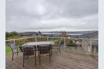 578 W Dogwood St, Washougal, WA 98671 - Photo 35