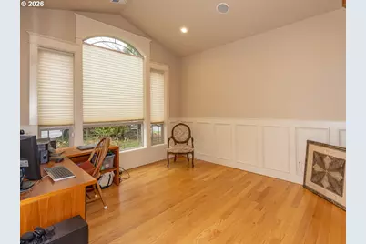 578 W Dogwood St, Washougal, WA 98671 - Photo 5