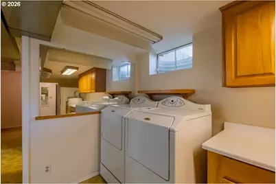 18441 SE Clinton, Gresham, OR 97030 - Photo 31