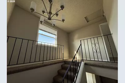 22630 NE Schuyler St, Fairview, OR 97024 - Photo 7