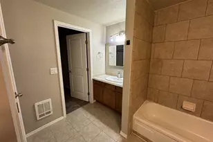 22630 NE Schuyler St, Fairview, OR 97024 - Photo 13