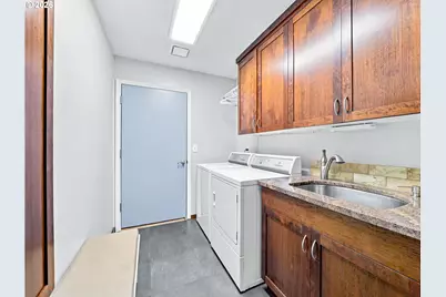 14814 SW 80th Ave, Portland, OR 97224 - Photo 29