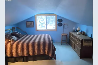 39798 Bear Gulch Rd, Sumpter, OR 97877 - Photo 13