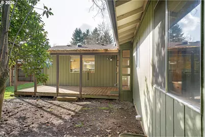 27366 4th St, Junction City, OR 97448 - Photo 35