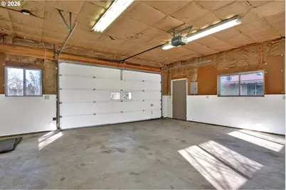 27366 4th St, Junction City, OR 97448 - Photo 41