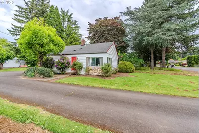 17941 SE Main St, Portland, OR 97233 - Photo 3