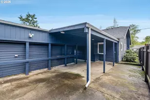 7567 N Gilbert Ave, Portland, OR 97203 - Photo 45