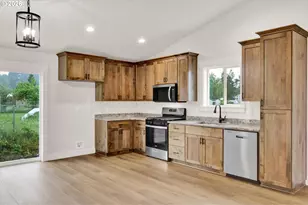 4435 Knotty Pne Ct, Sweet Home, OR 97386 - Photo 11
