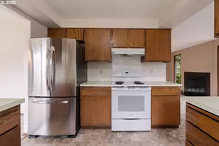 1900 N Cedar St, Newberg, OR 97132 - Photo 5