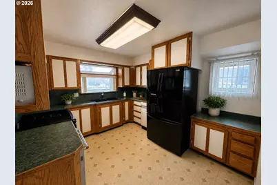 1920 Cliff St, Baker City, OR 97814 - Photo 11
