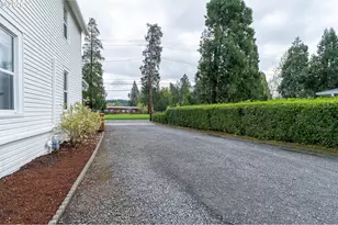 625 S Main St, Mount Angel, OR 97362 - Photo 37
