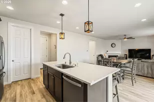 531 N Avery Dr, Ridgefield, WA 98642 - Photo 11