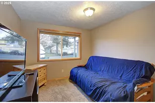 10128 NW 19th Ave, Vancouver, WA 98685 - Photo 17