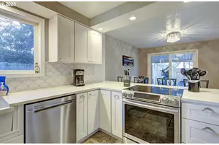 10128 NW 19th Ave, Vancouver, WA 98685 - Photo 11