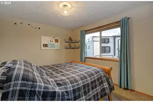 10128 NW 19th Ave, Vancouver, WA 98685 - Photo 19