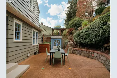 4421 NE Wistaria Dr, Portland, OR 97213 - Photo 37