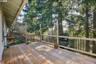 5568 SE Flavel Dr, Portland, OR 97206 - Photo 17