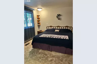 1111 Risden Pl, Eugene, OR 97404 - Photo 9