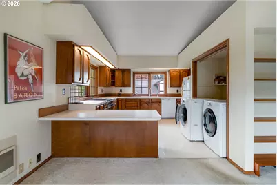10000 SE Cambridge Ln, Milwaukie, OR 97222 - Photo 31