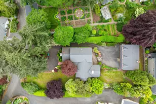 10000 SE Cambridge Ln, Milwaukie, OR 97222 - Photo 43