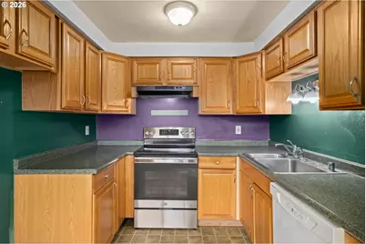 3419 E 21st St #F11, Vancouver, WA 98661 - Photo 33