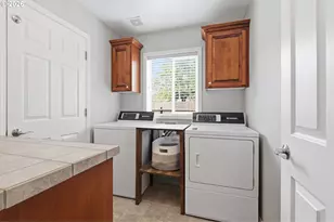3306 N Solstice Ln, Newberg, OR 97132 - Photo 19