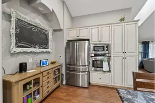 888 Wilson St, Woodburn, OR 97071 - Photo 13