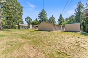 13693 SW 64th Ave, Portland, OR 97219 - Photo 23