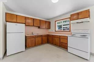 13693 SW 64th Ave, Portland, OR 97219 - Photo 7