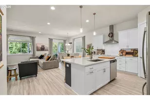 1987 NE Currin Creek Dr, Estacada, OR 97023 - Photo 7