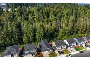 1987 NE Currin Creek Dr, Estacada, OR 97023 - Photo 3