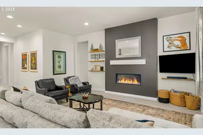 1987 NE Currin Creek Dr, Estacada, OR 97023 - Photo 13