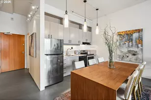 1314 NW Irving St, Portland, OR 97209 - Photo 25