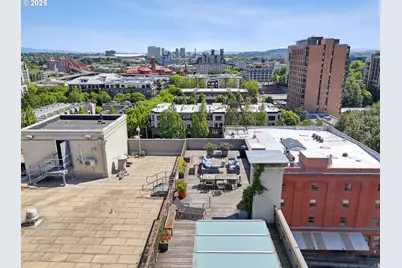 1314 NW Irving St #606, Portland, OR 97209 - Photo 35