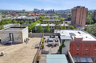 1314 NW Irving St, Portland, OR 97209 - Photo 35