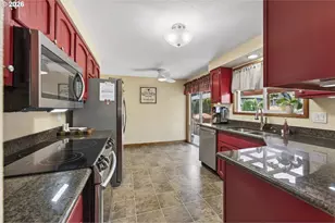 16947 SE Blanton St, Milwaukie, OR 97267 - Photo 9