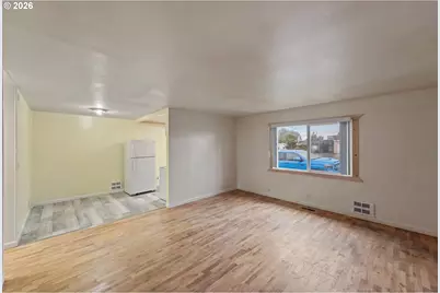 303 S Empire Blvd, Coos Bay, OR 97420 - Photo 25