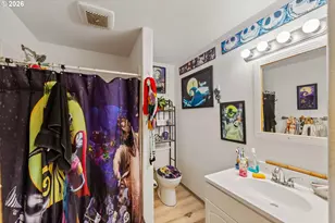 303 S Empire Blvd, Coos Bay, OR 97420 - Photo 33