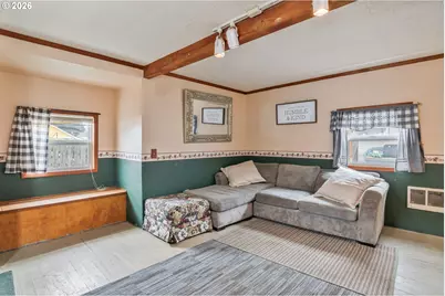 136 SW 3rd Ave, Castle Rock, WA 98611 - Photo 35