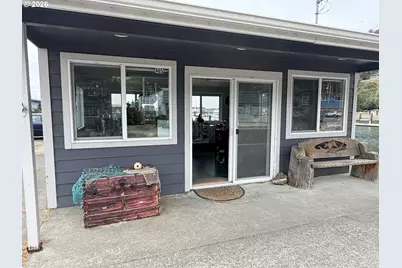 465 Beach Blvd, Winchester Bay, OR 97467 - Photo 3