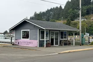 465 Beach Blvd, Winchester Bay, OR 97467 - Photo 1