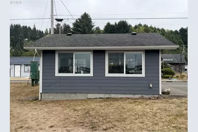 465 Beach Blvd, Winchester Bay, OR 97467 - Photo 5
