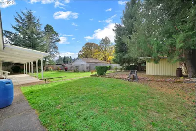 47960 W 1st St, Oakridge, OR 97463 - Photo 37