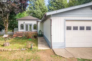 93356 Oakway Rd, Coos Bay, OR 97420 - Photo 3