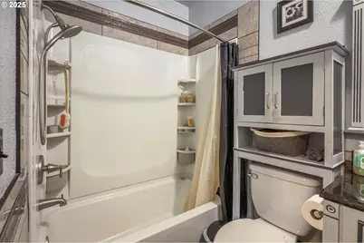 93356 Oakway Rd, Coos Bay, OR 97420 - Photo 23