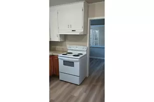 855 S 57th St, Springfield, OR 97478 - Photo 19