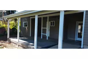 855 S 57th St, Springfield, OR 97478 - Photo 5