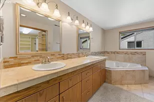 3300 NE 164th St, Ridgefield, WA 98642 - Photo 35