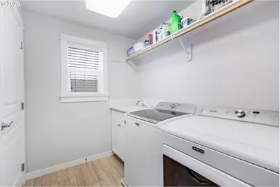 862 Tyson Ln, Eugene, OR 97404 - Photo 27